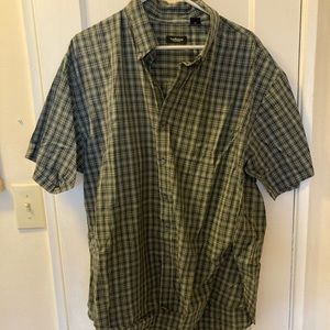Van Heuesen button down t shirt